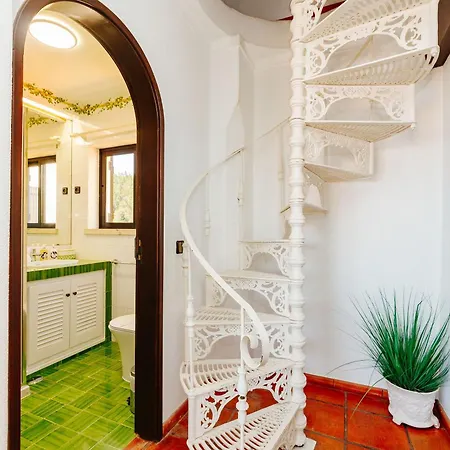 Villa Panoramic Ocean View & Pool In By Rent4rest