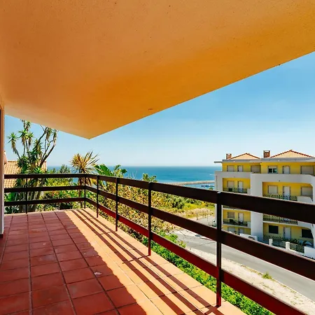 Villa Panoramic Ocean View & Pool In By Rent4rest Sesimbra
