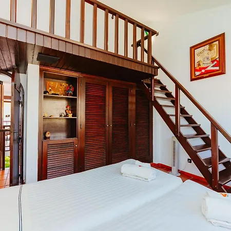 Panoramic Ocean View & Pool In By Rent4rest Villa Sesimbra