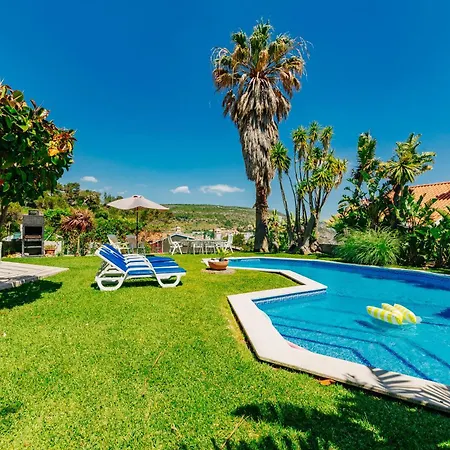 Βίλα Rent4rest 4bdr Ocean View And Private Pool Σεσίμπρα