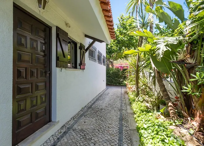 Panoramic Ocean View & Pool In By Rent4rest *