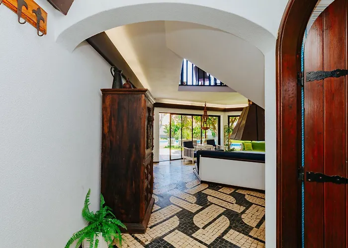 Panoramic Ocean View & Pool In By Rent4rest Βίλα