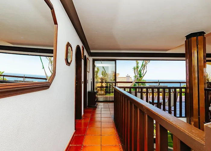 Βίλα Panoramic Ocean View & Pool In By Rent4rest *
